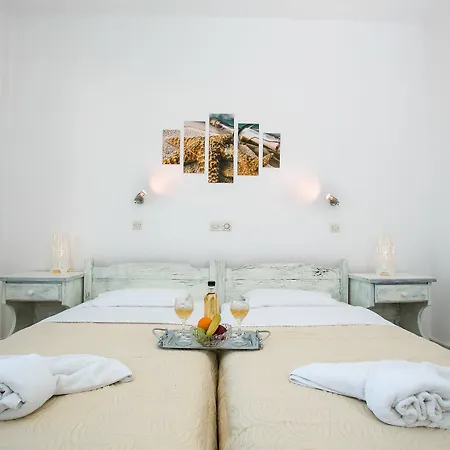 Hotel Stella * Naousa (Paros)
